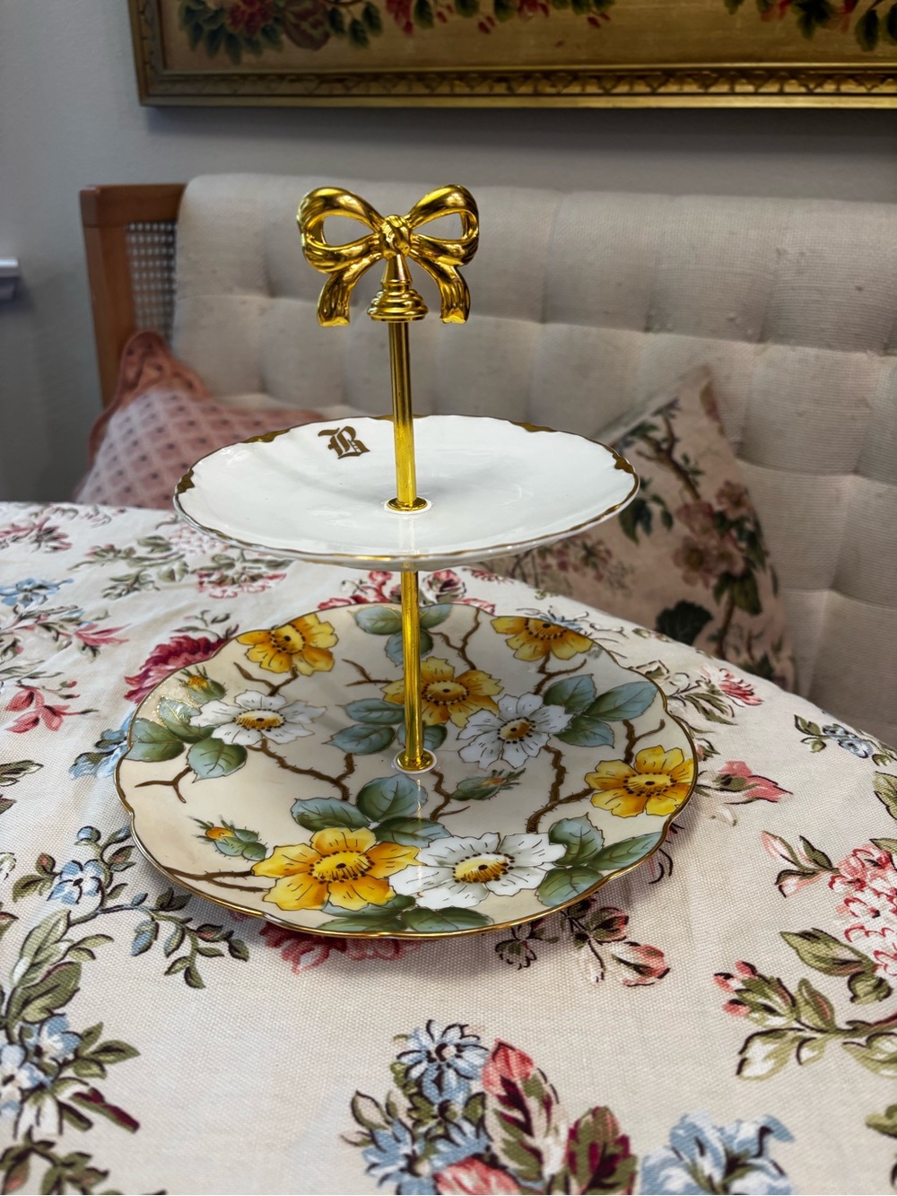 Two-Tier Floral Porcelain Serving Stand with Gold Trim - Yellow & White